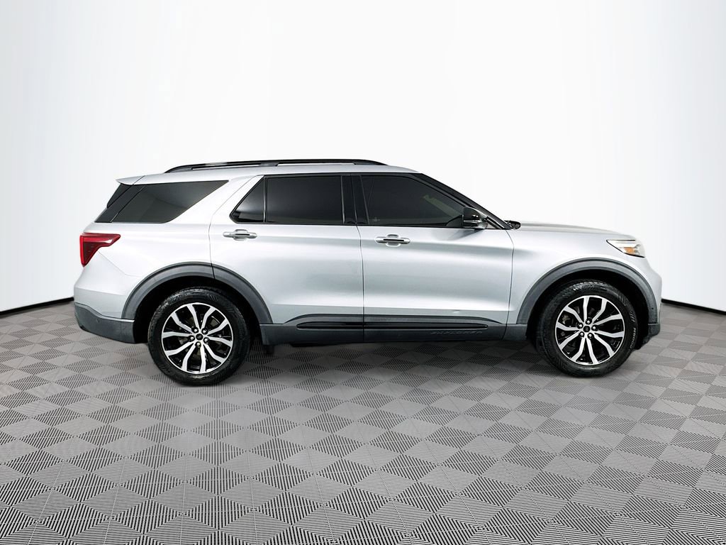 Used 2020 Ford Explorer ST w/ Premium Technology Package AWD/4WD image 4