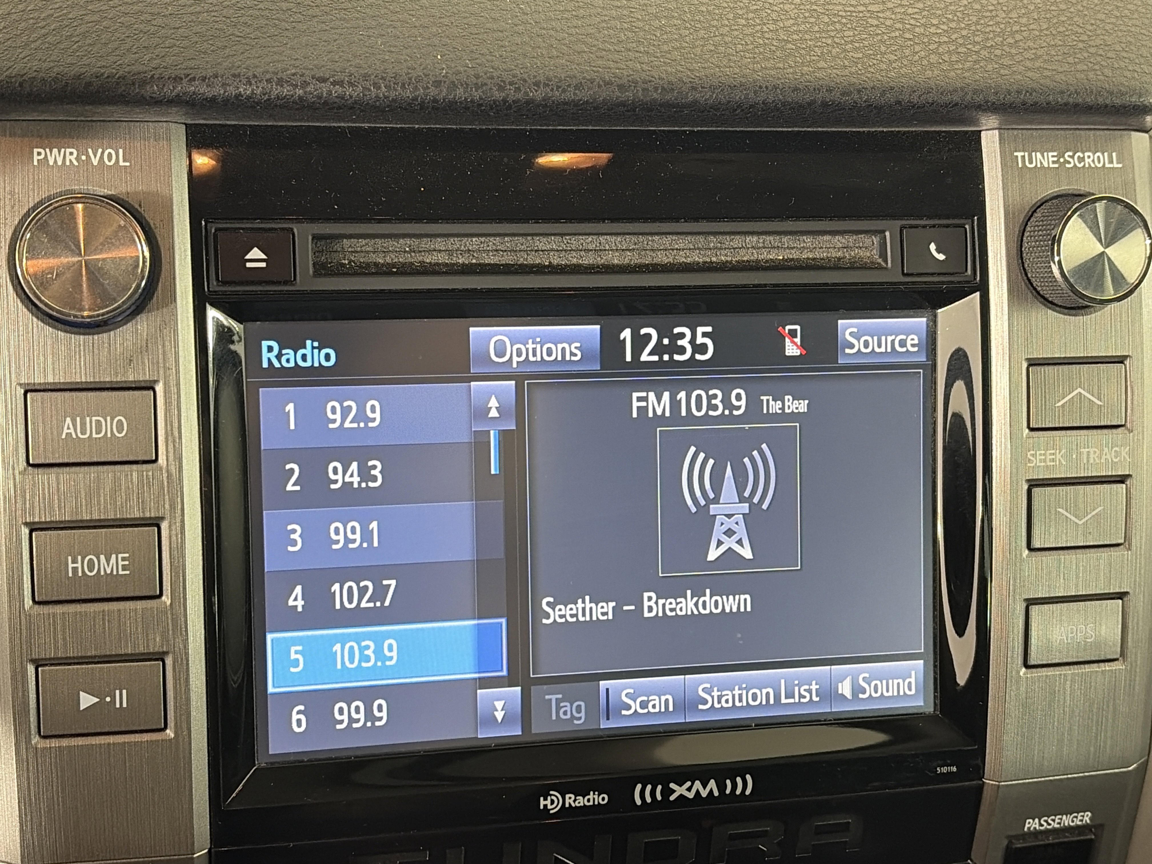 Used 2017 Toyota Tundra SR5 image 21