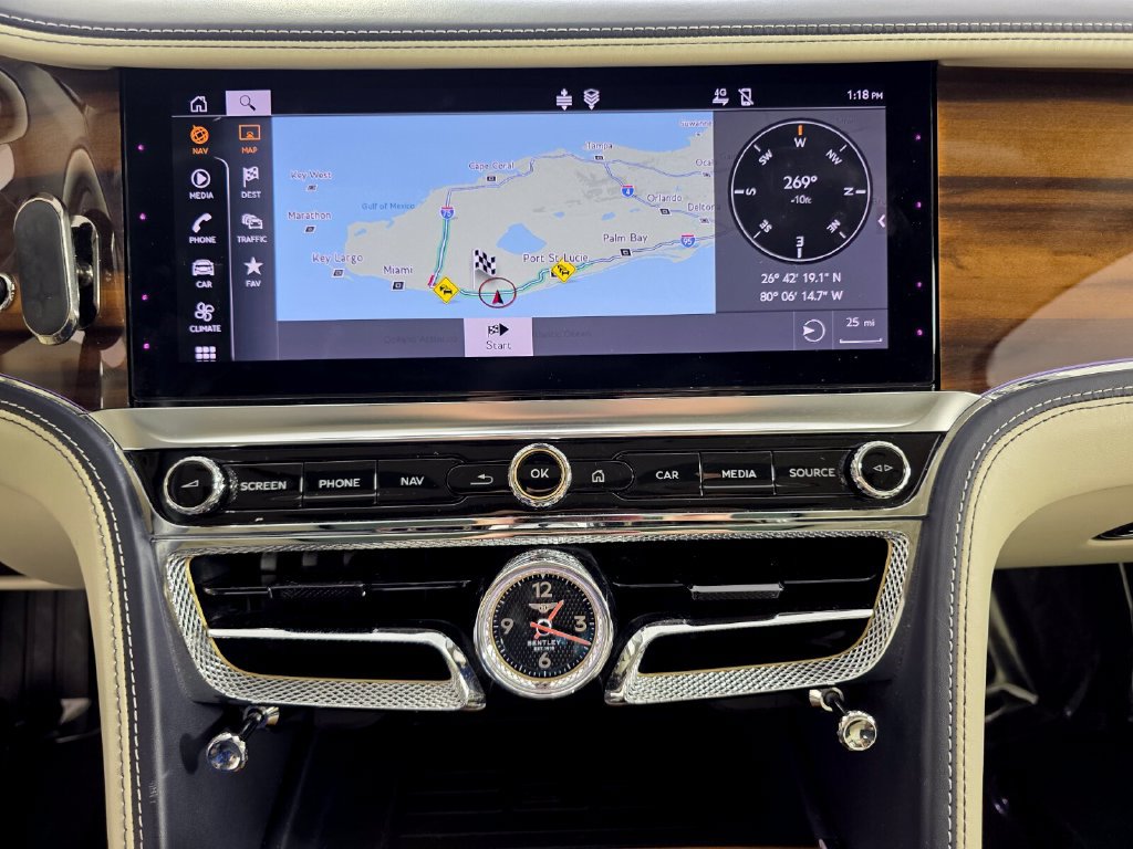 Used 2021 Bentley Flying Spur W12 AWD/4WD image 27