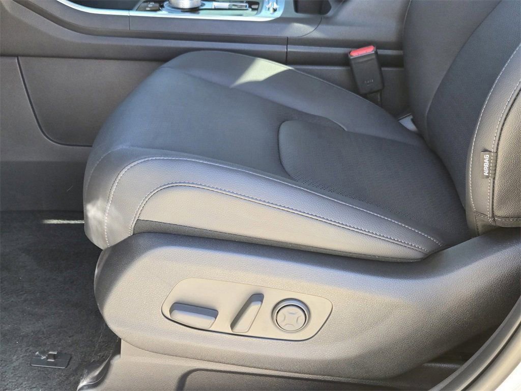 New 2026 Kia Carnival SX Prestige image 17