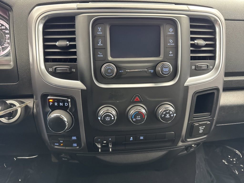 Used 2023 RAM 1500 Classic SLT w/ Protection Group AWD/4WD image 17