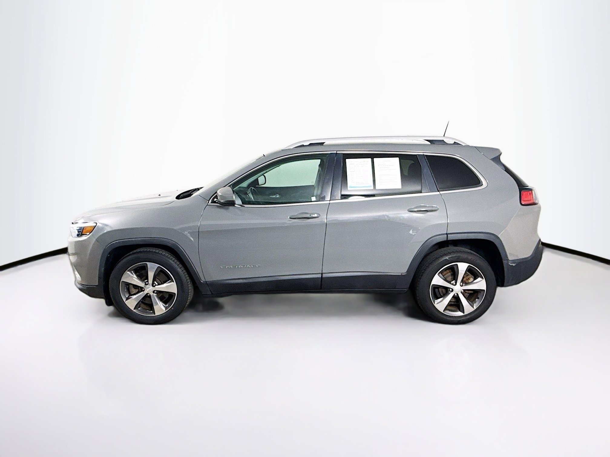 Used 2020 Jeep Cherokee Limited FWD image 7