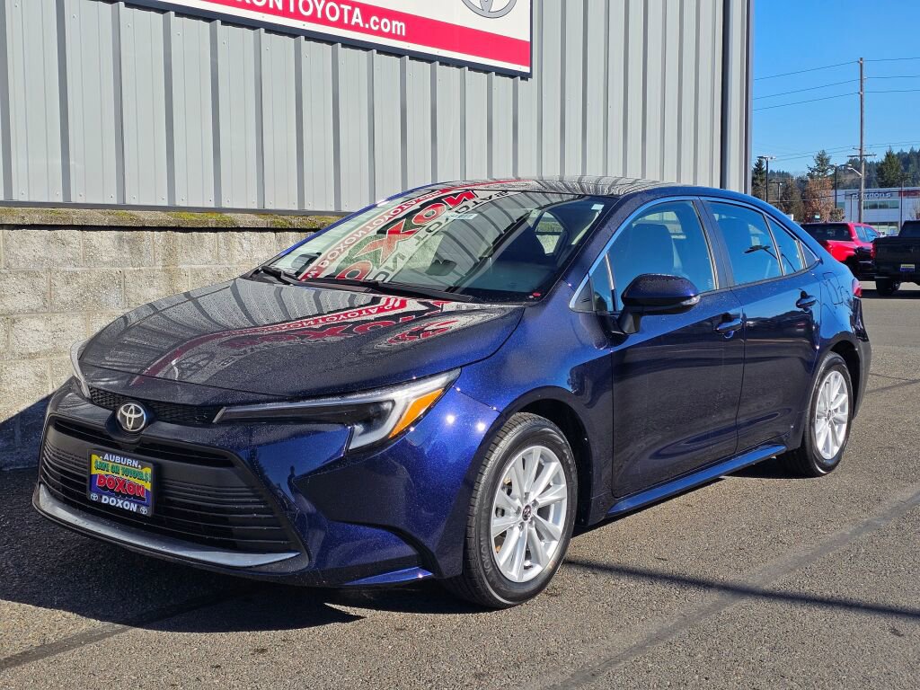 New 2026 Toyota Corolla XLE image 2