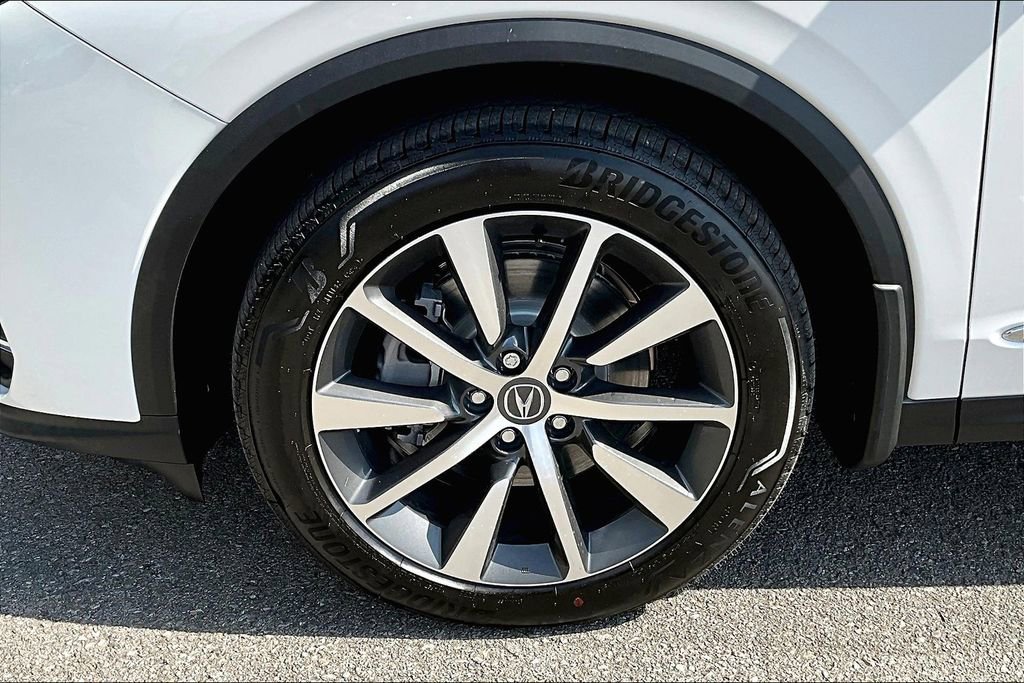 Used 2025 Acura MDX w/ Technology Package image 16