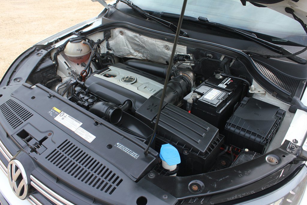 Used 2013 Volkswagen Tiguan SEL AWD/4WD image 50