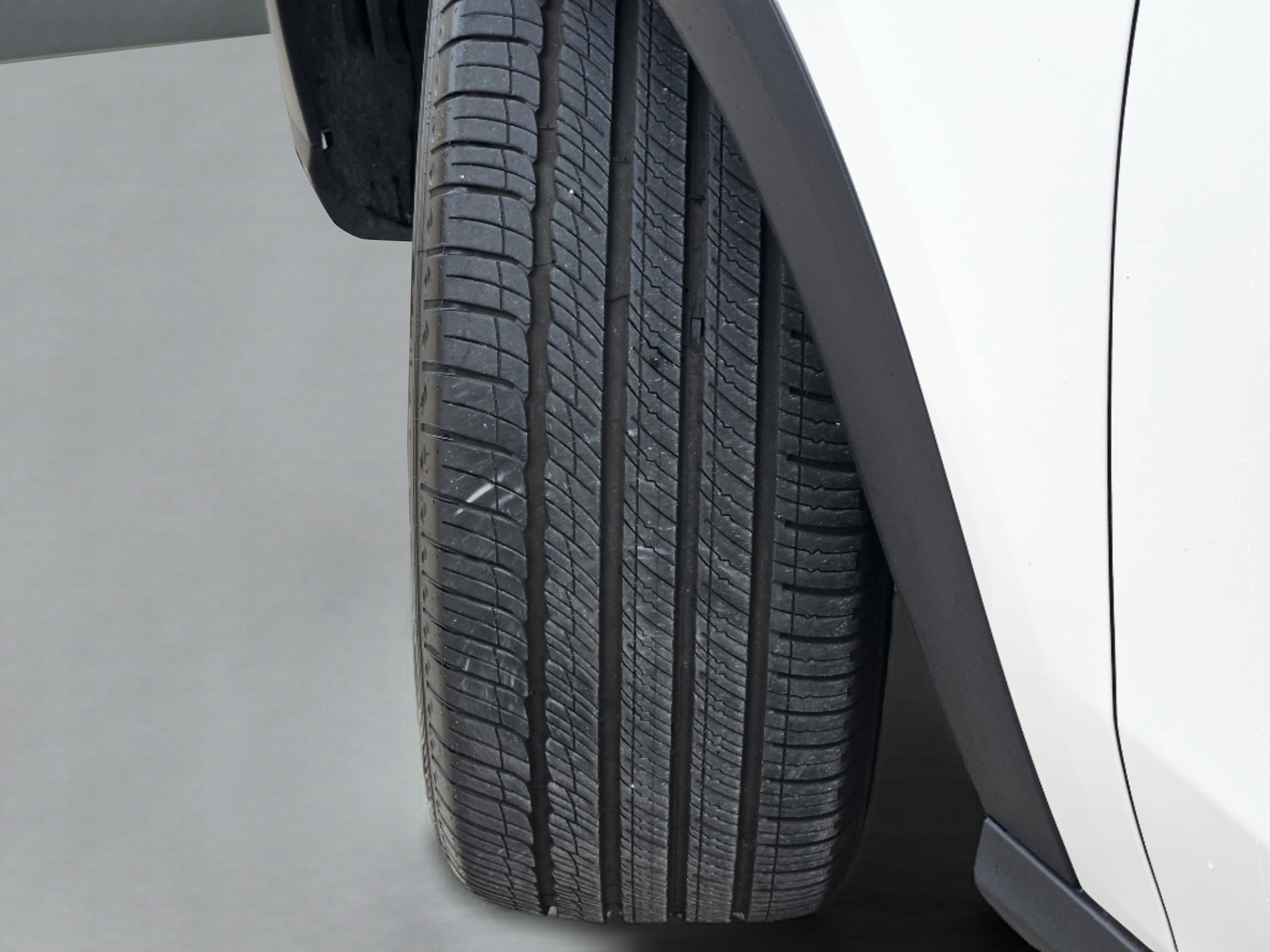 Certified 2026 Mercedes-Benz GLE 350 4MATIC image 32