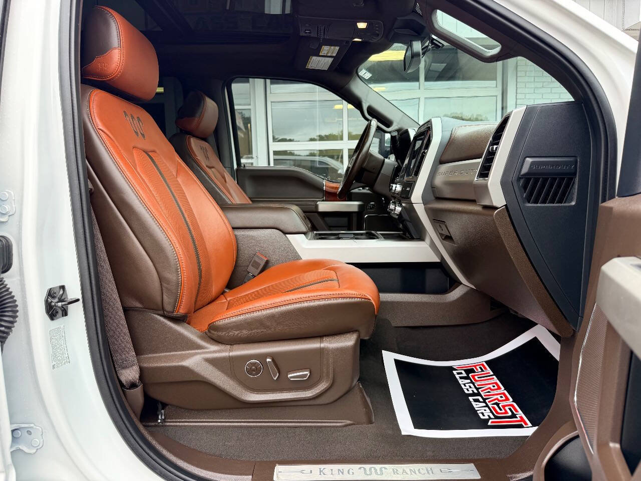 Used 2022 Ford F350 King Ranch w/ Tremor Off-Road Package AWD/4WD image 41