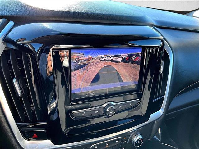 Used 2021 Chevrolet Traverse LS image 22