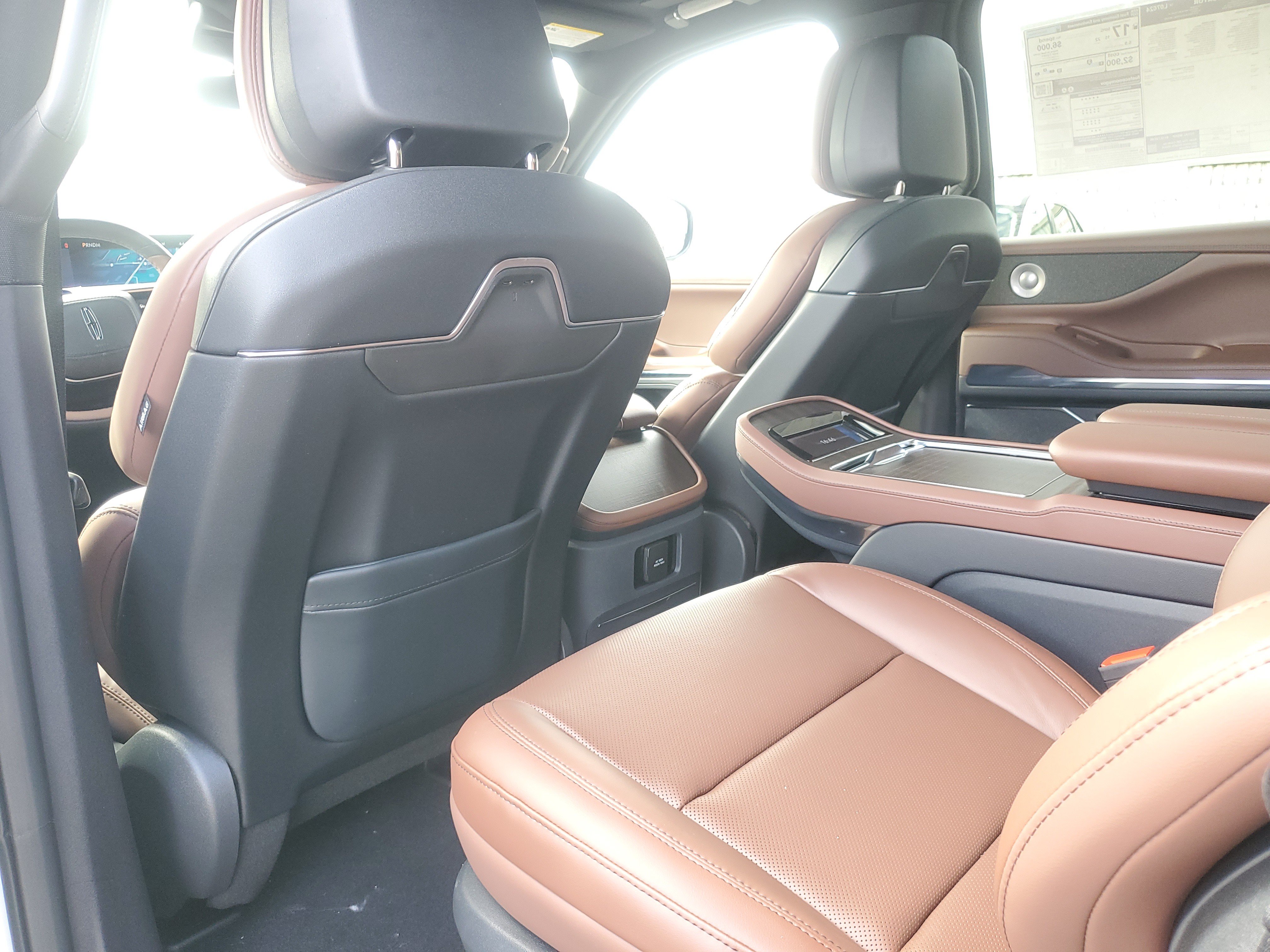 New 2026 Lincoln Navigator Reserve AWD/4WD image 21
