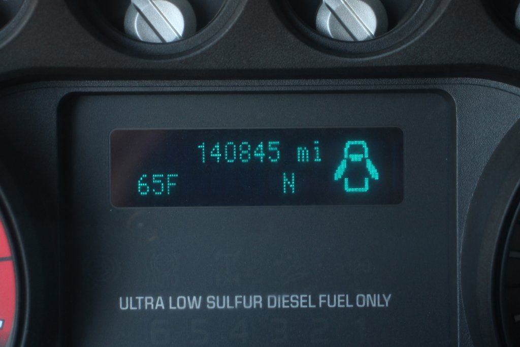 Used 2016 Ford F550 2WD Crew Cab Super Duty image 22