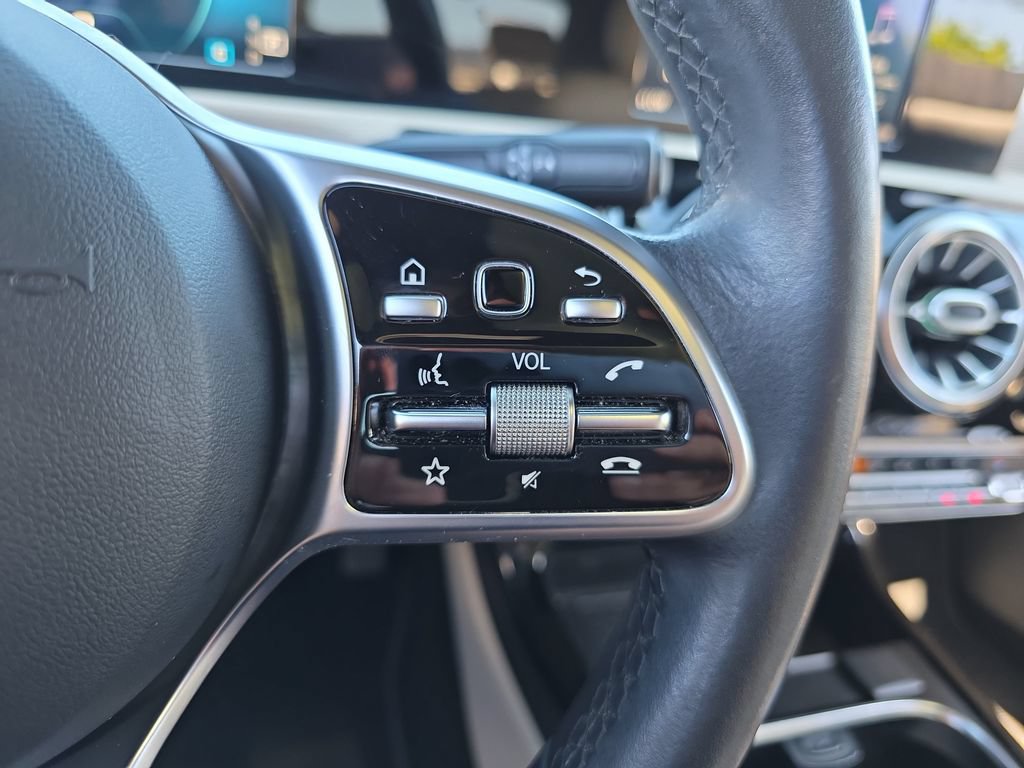 Certified 2020 Mercedes-Benz A 220 image 22