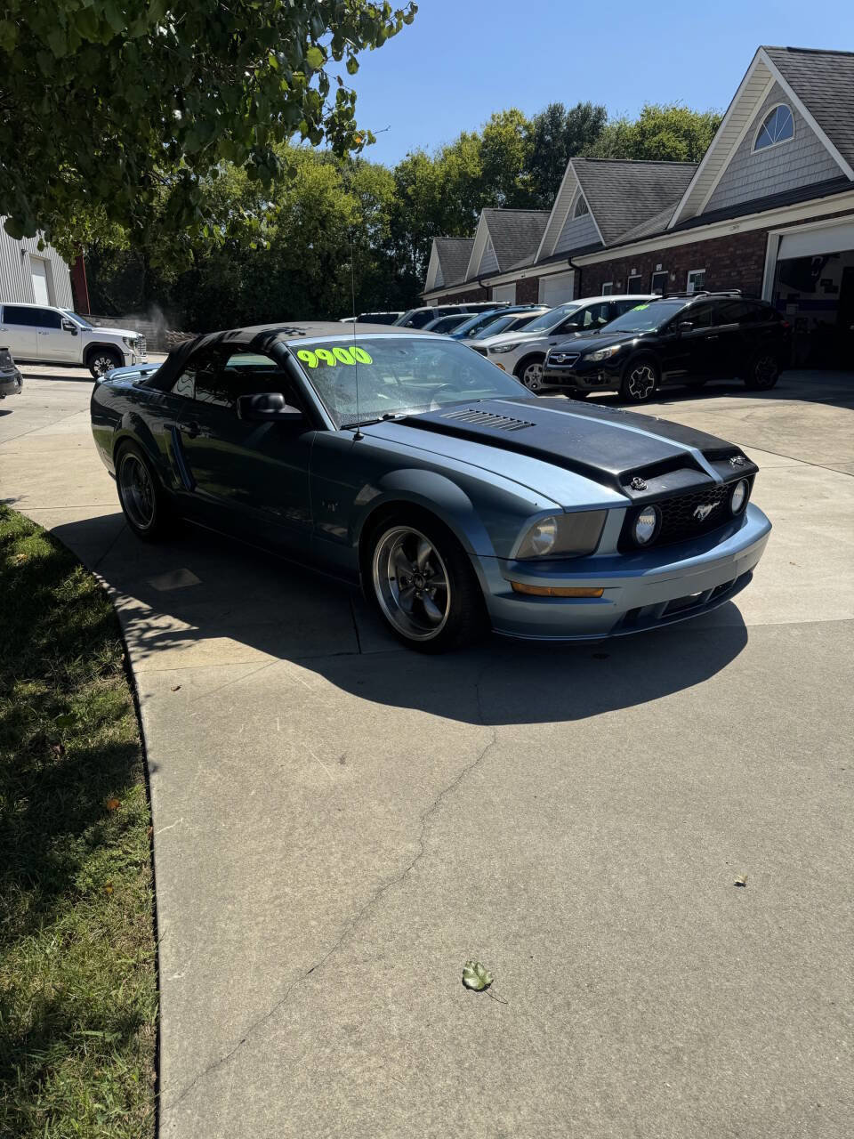 Used 2005 Ford Mustang GT Premium image 3