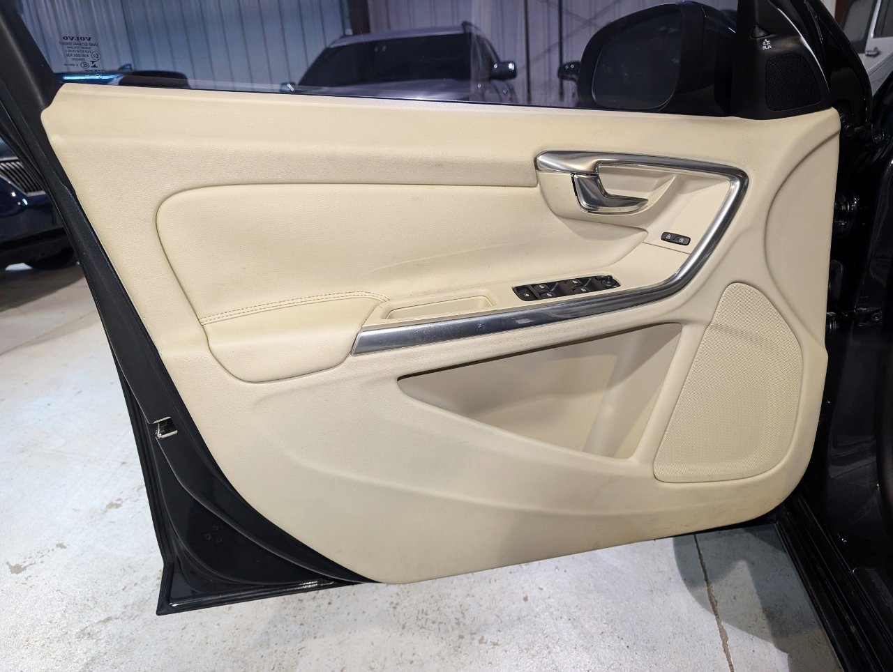 Used 2015 Volvo S60 T5 Premier FWD image 12