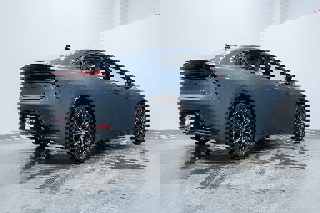 Used 2024 Toyota Prius XLE image 9