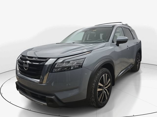 Used 2025 Nissan Pathfinder Platinum w/ Cargo Package FWD image 10