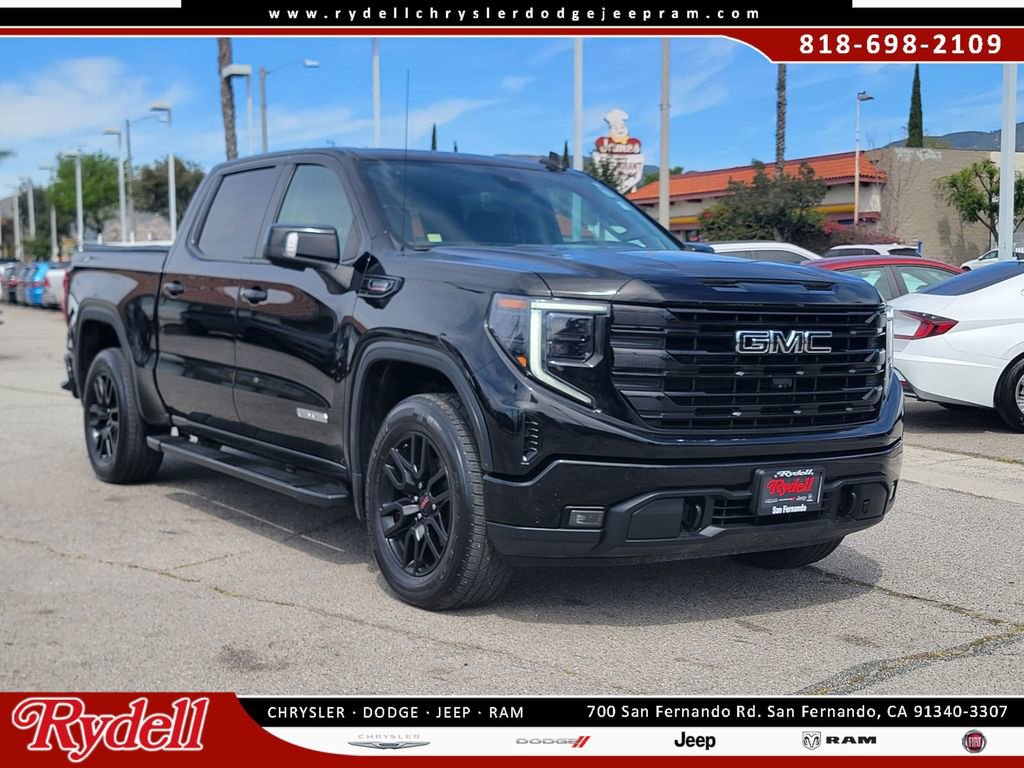 Used 2022 GMC Sierra 1500 Elevation w/ Elevation Premium Package