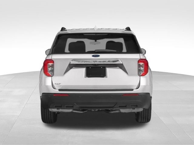 Used 2023 Ford Explorer XLT w/ Equipment Group 202A RWD image 38