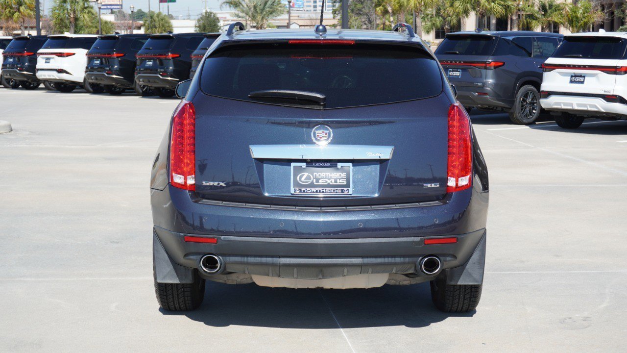 Used 2015 Cadillac SRX Luxury w/ Driver Awareness Package image 7