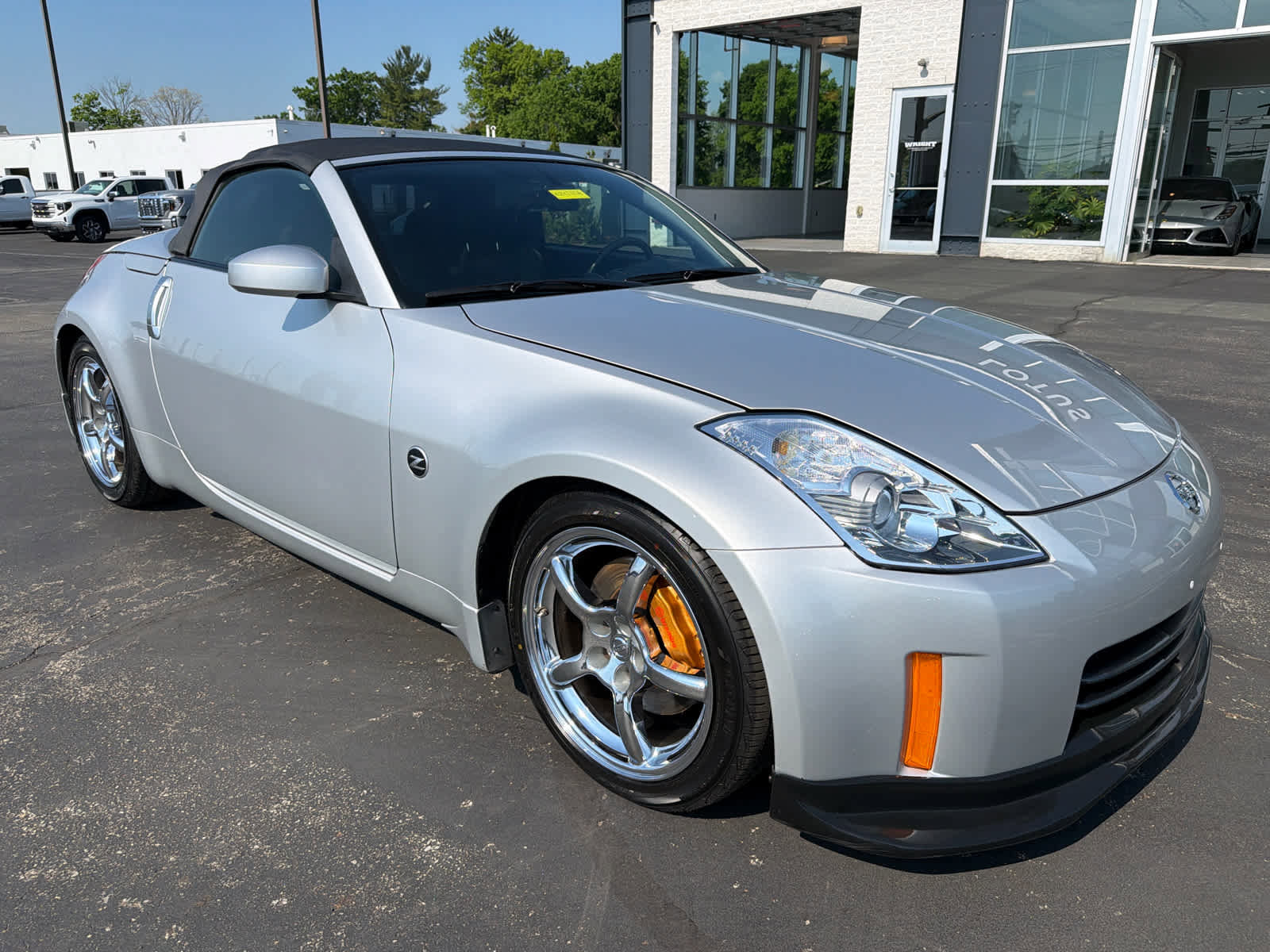 Used 2006 Nissan 350Z Grand Touring RWD image 3