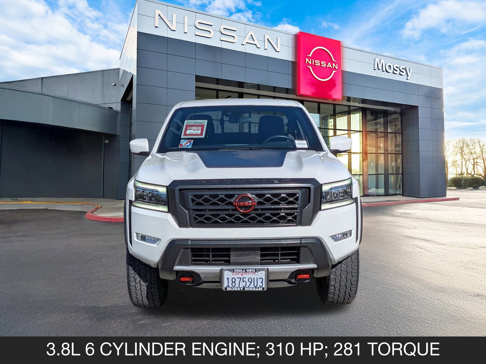 Certified 2023 Nissan Frontier PRO-4X w/ Technology Package image 4