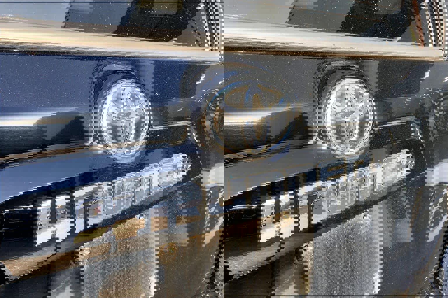 Used 2014 Toyota 4Runner SR5 Premium image 30