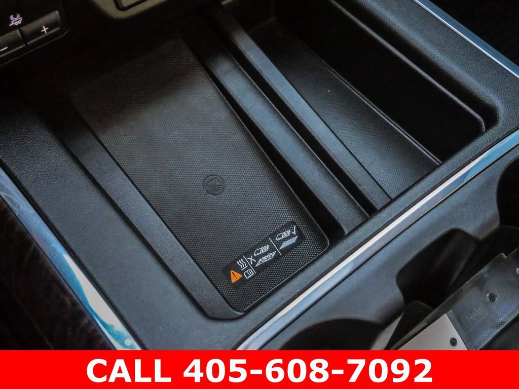 Used 2022 GMC Sierra 3500 Denali w/ Denali Ultimate Package AWD/4WD image 36