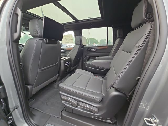 New 2026 GMC Yukon XL Denali w/ Denali Reserve Package AWD/4WD image 22