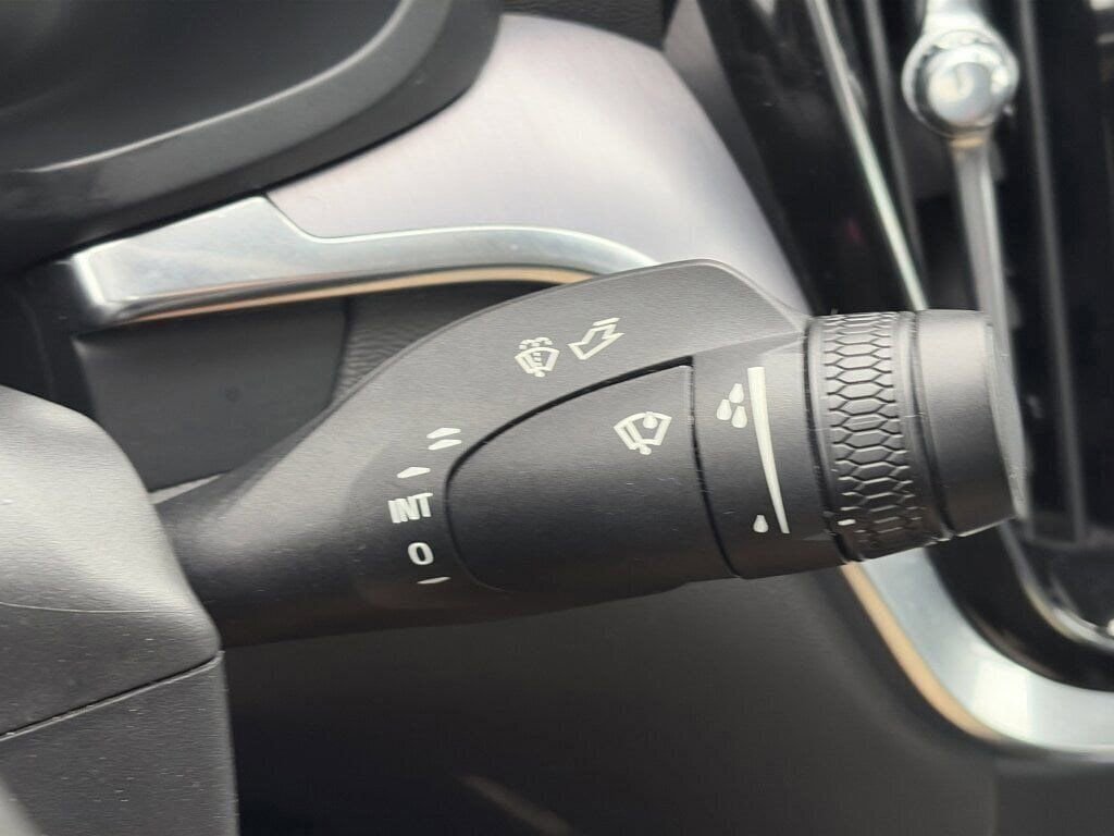 Used 2024 Volvo S60 B5 Core image 19