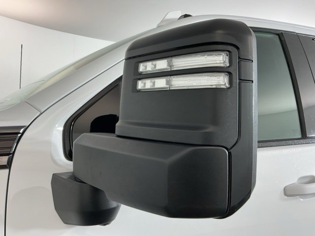 Used 2023 GMC Sierra 3500 AT4 w/ AT4 Premium Plus Package image 13