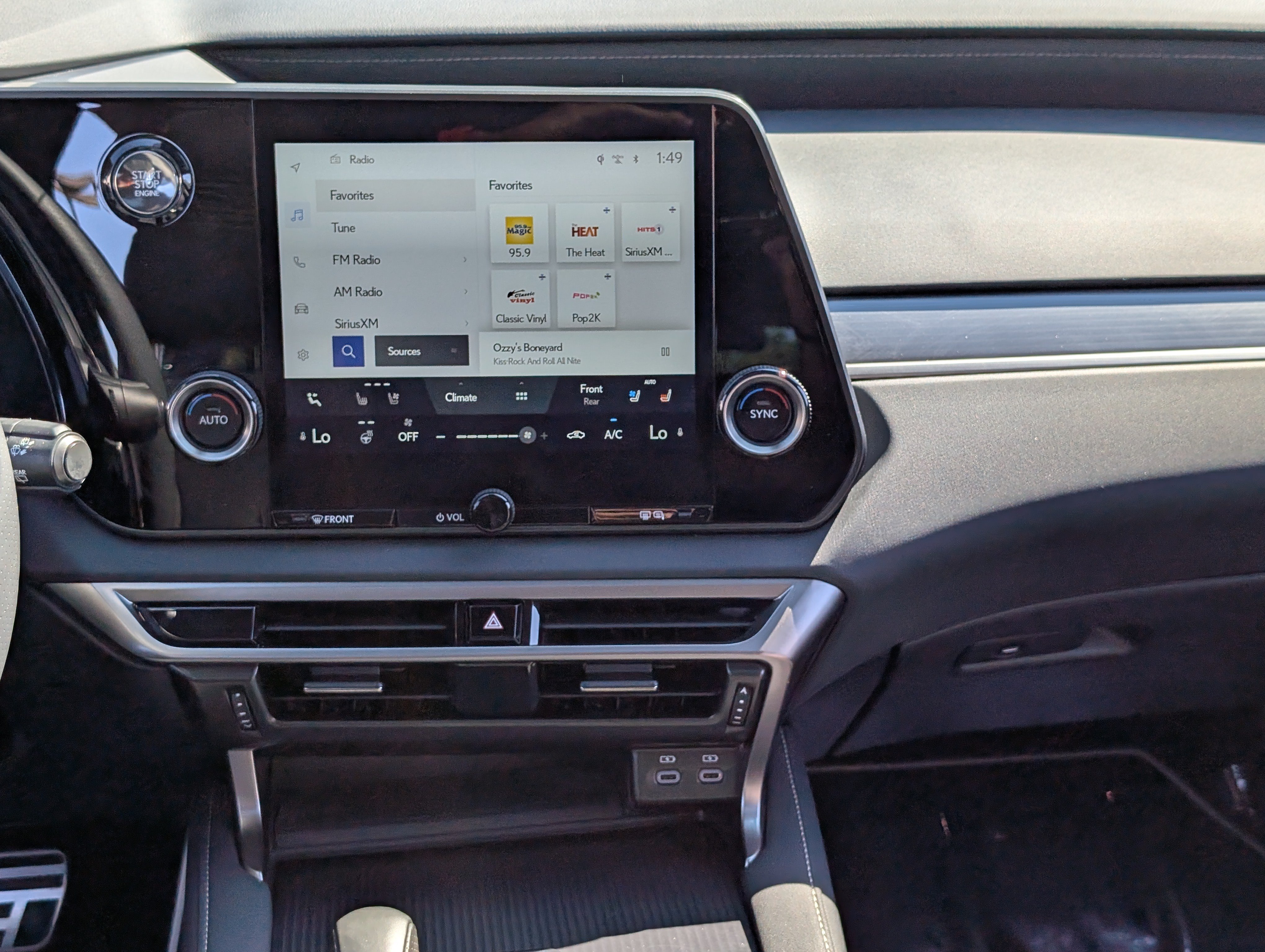 Used 2024 Lexus RX 350 F Sport w/ Technology Package AWD/4WD image 19