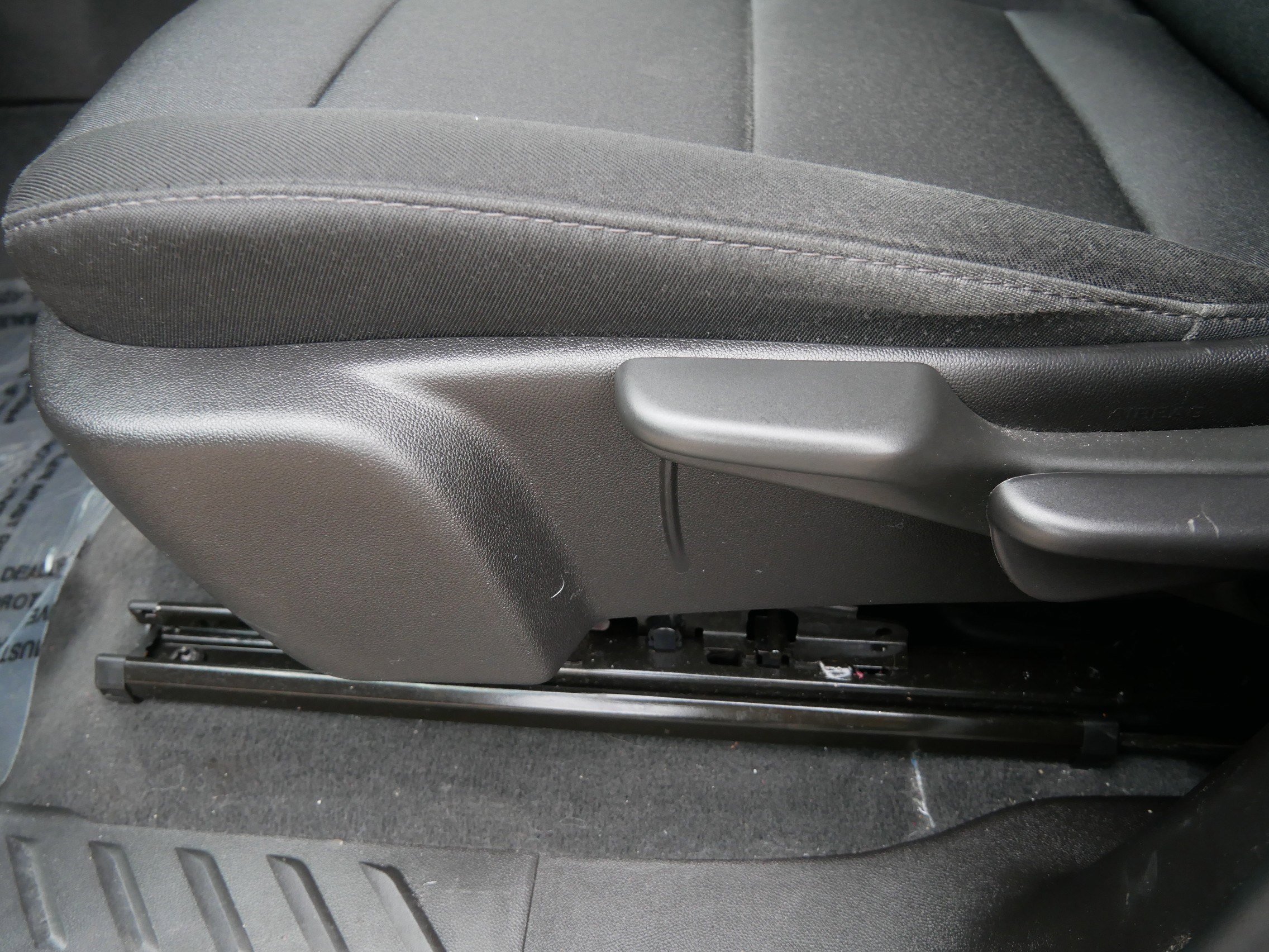 Used 2024 Chevrolet Colorado W/T image 19