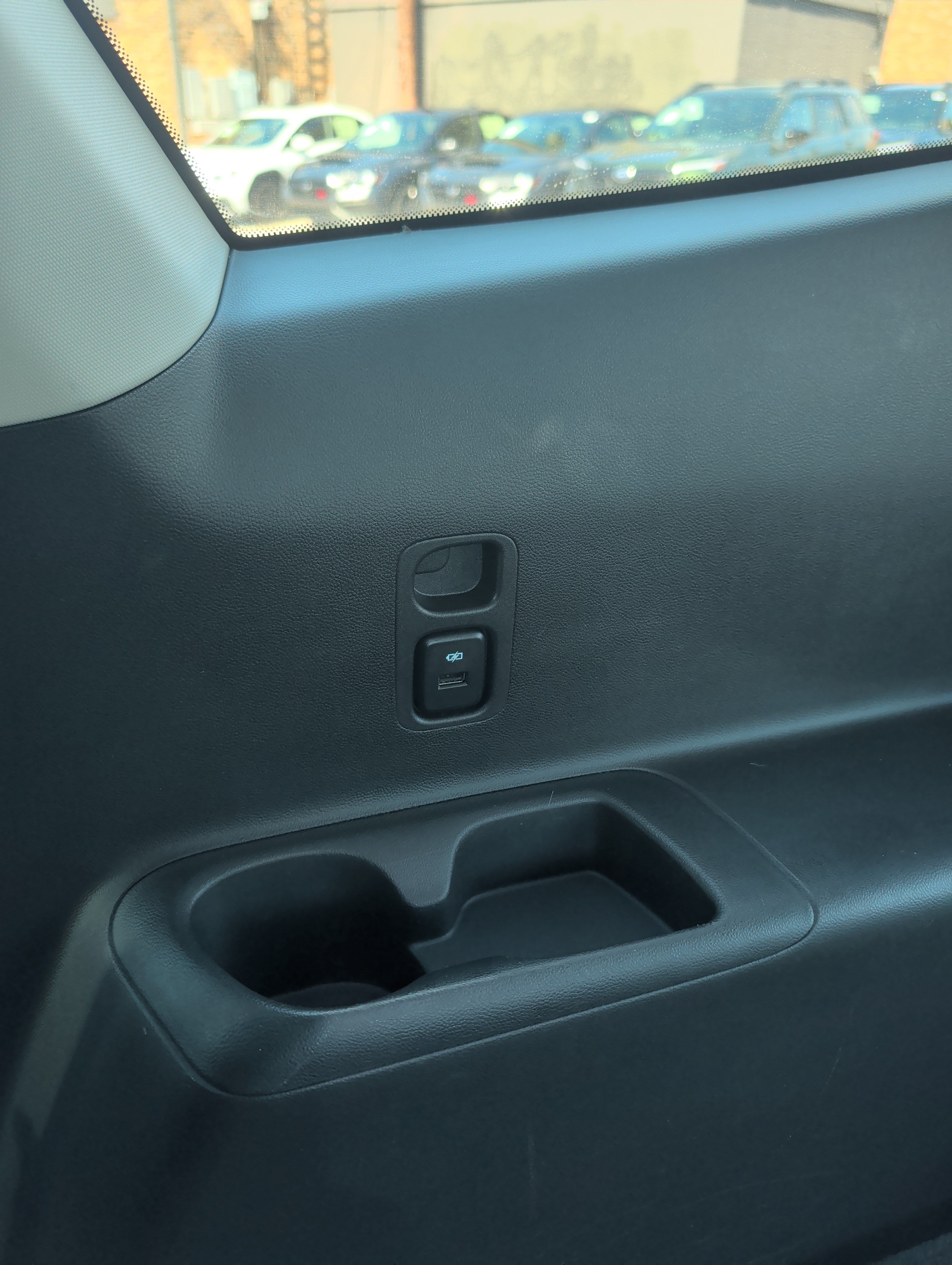 Used 2019 Buick Enclave Essence FWD image 46