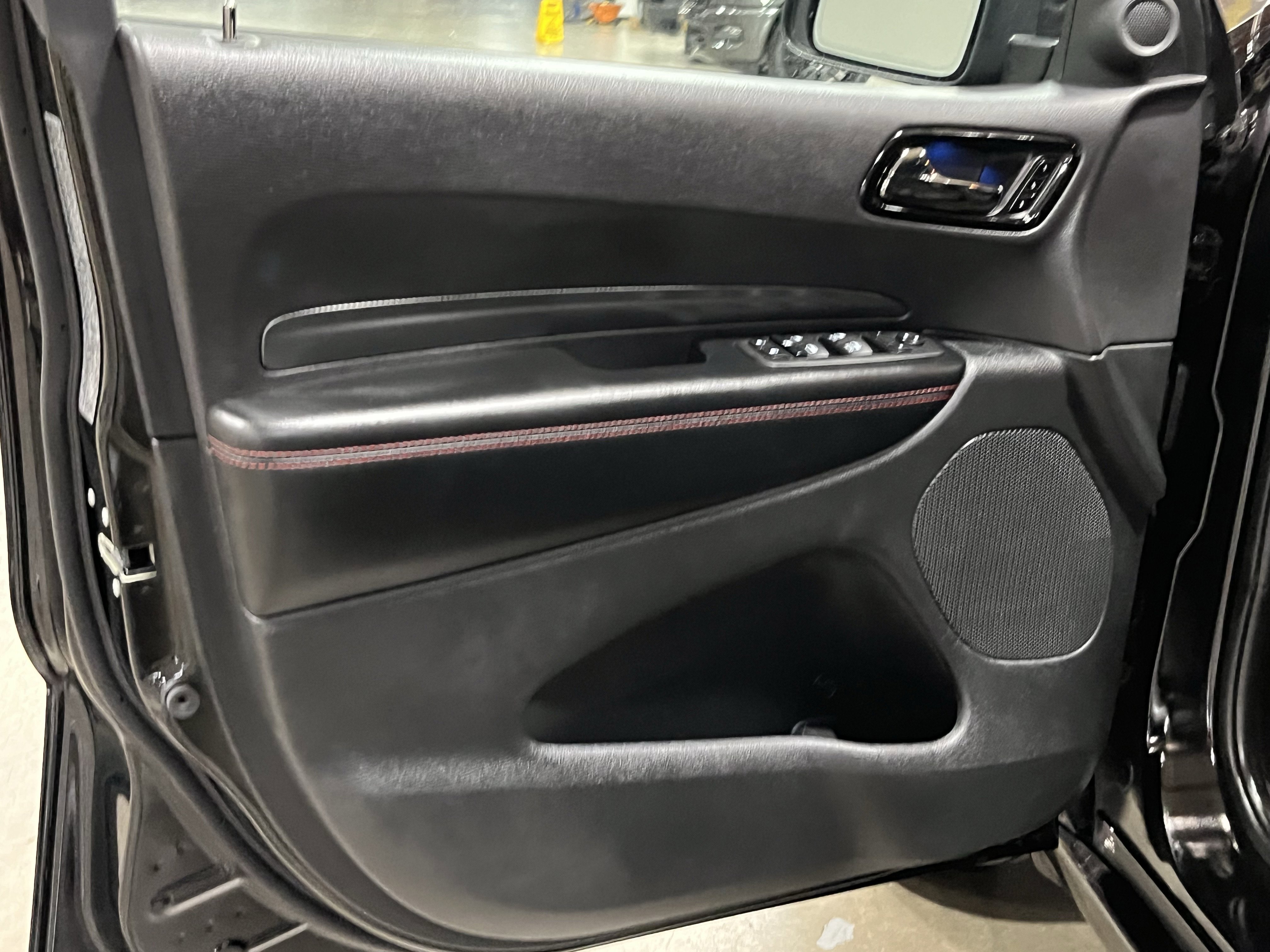 Used 2021 Dodge Durango R/T w/ Blacktop Package image 16