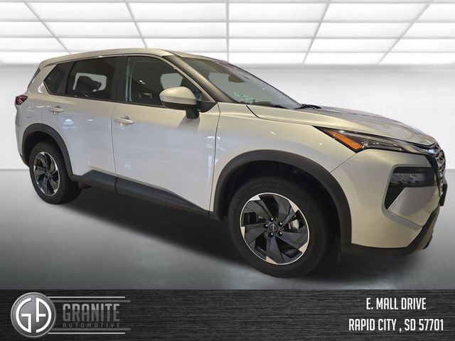Used 2024 Nissan Rogue SV AWD/4WD image 7