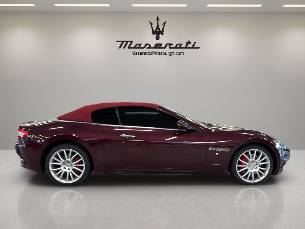 Used 2015 Maserati GranTurismo Convertible RWD image 12