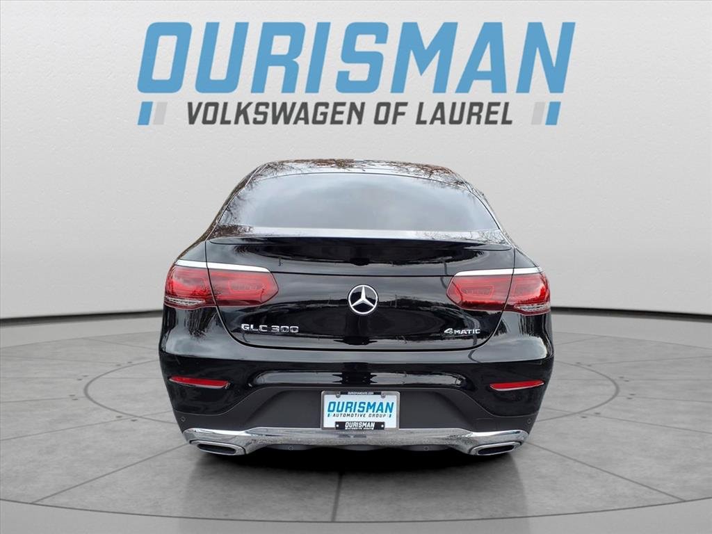 Used 2023 Mercedes-Benz GLC 300 4MATIC Coupe image 3