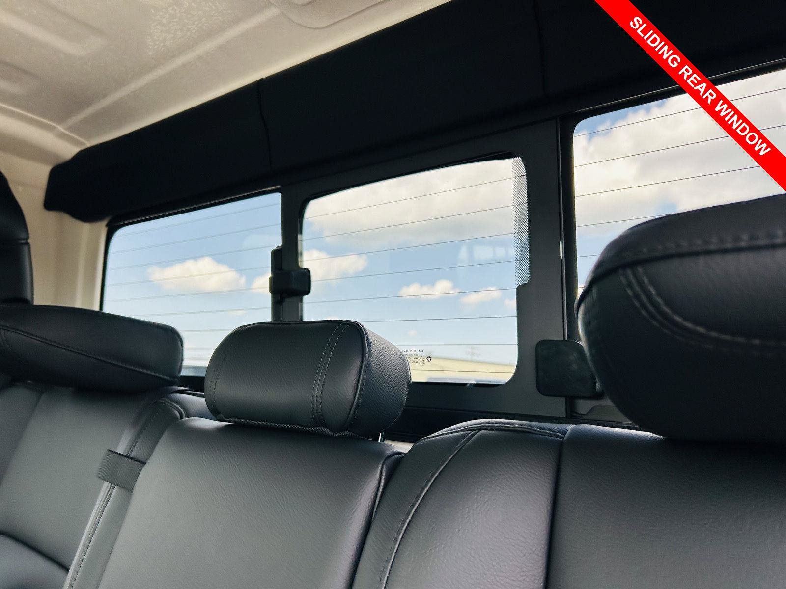New 2026 Jeep Gladiator Sport AWD/4WD image 8
