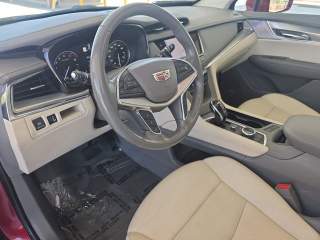 Used 2020 Cadillac XT5 Premium Luxury FWD image 10