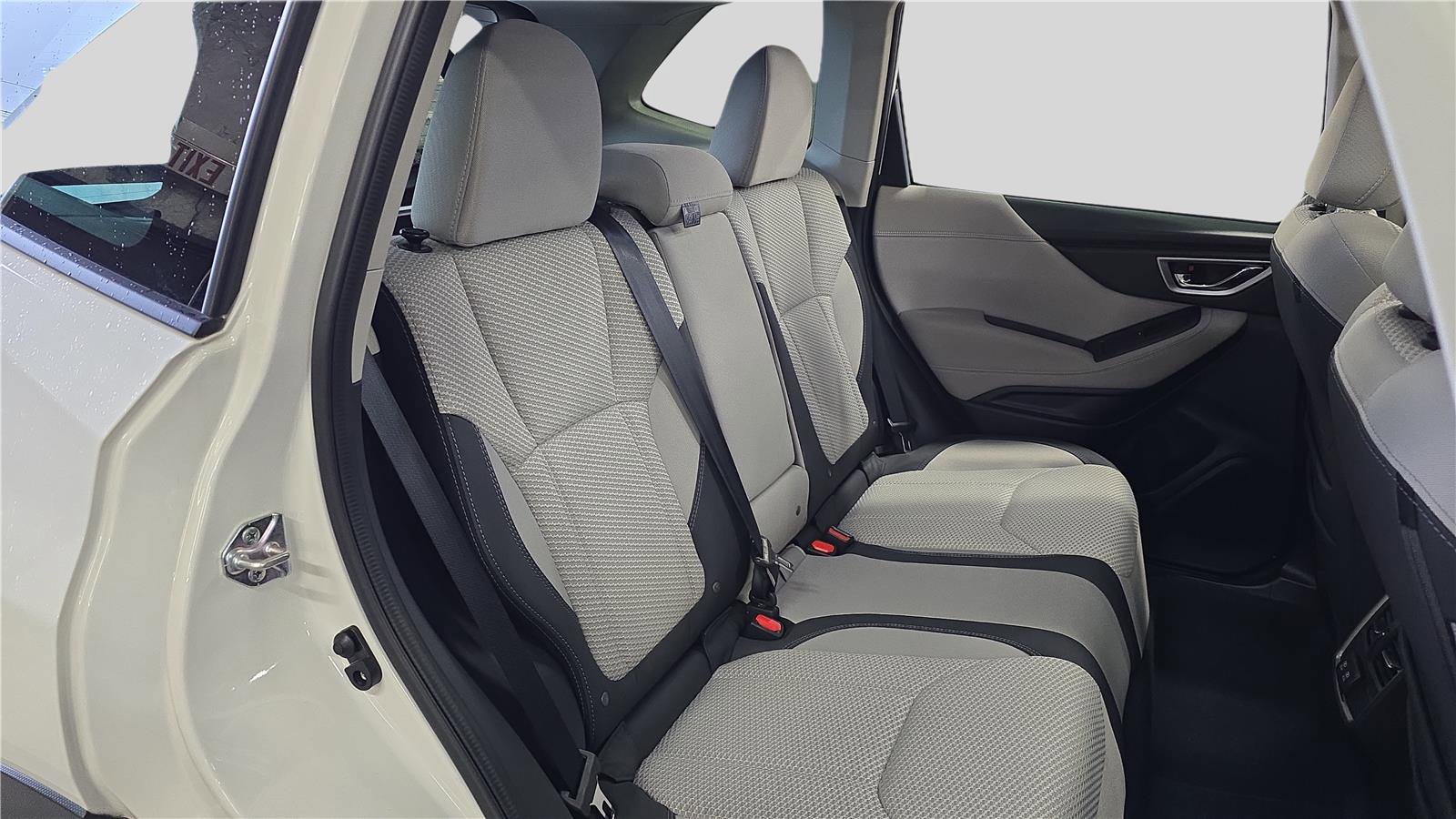 Used 2023 Subaru Forester Premium image 17