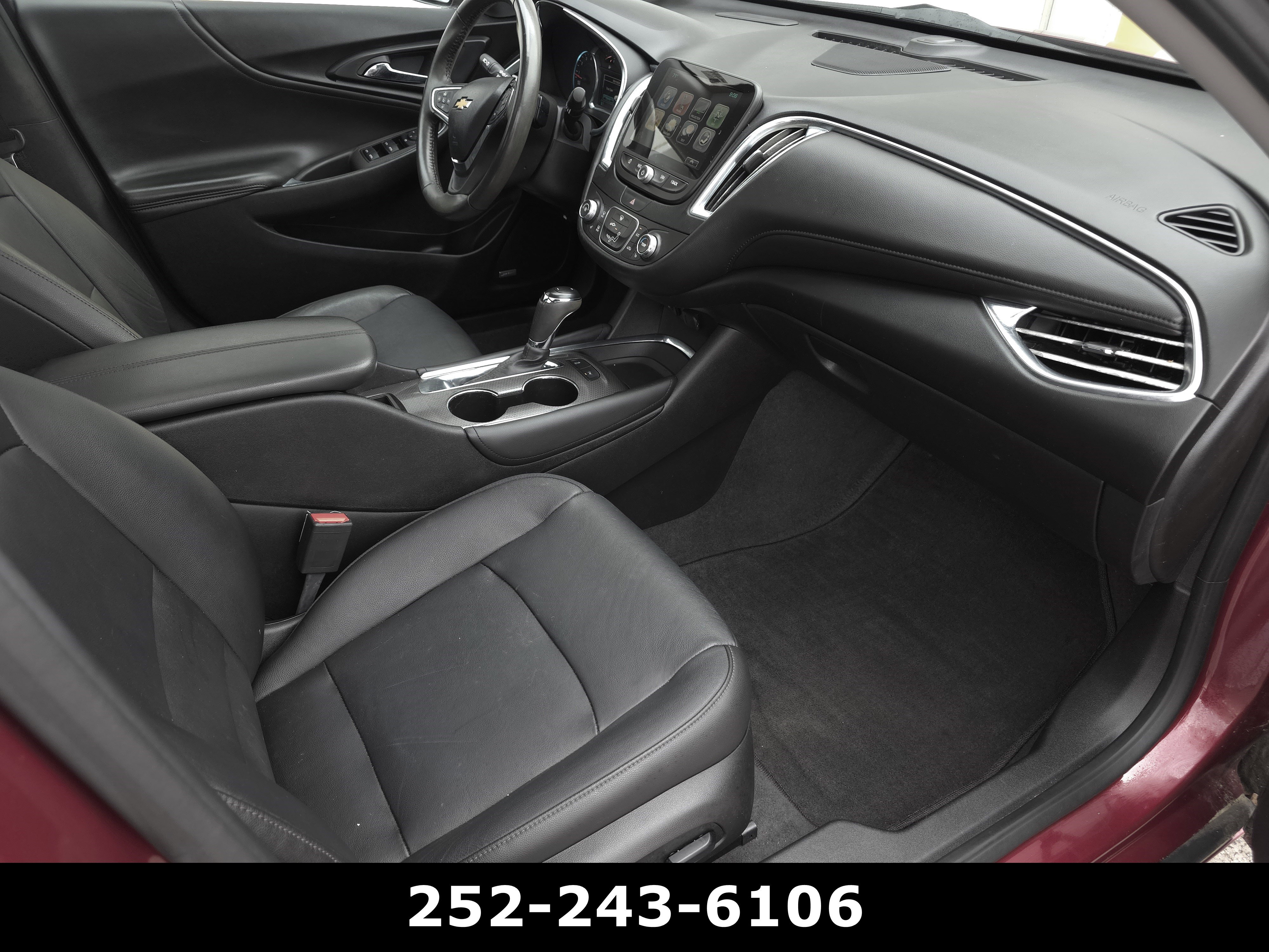 Used 2018 Chevrolet Malibu LT w/ Leather Package image 36