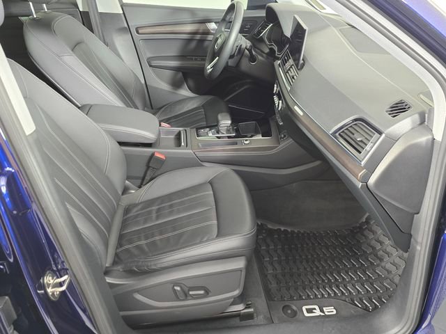 Used 2022 Audi Q5 2.0T Premium Plus w/ Premium Plus Package image 11