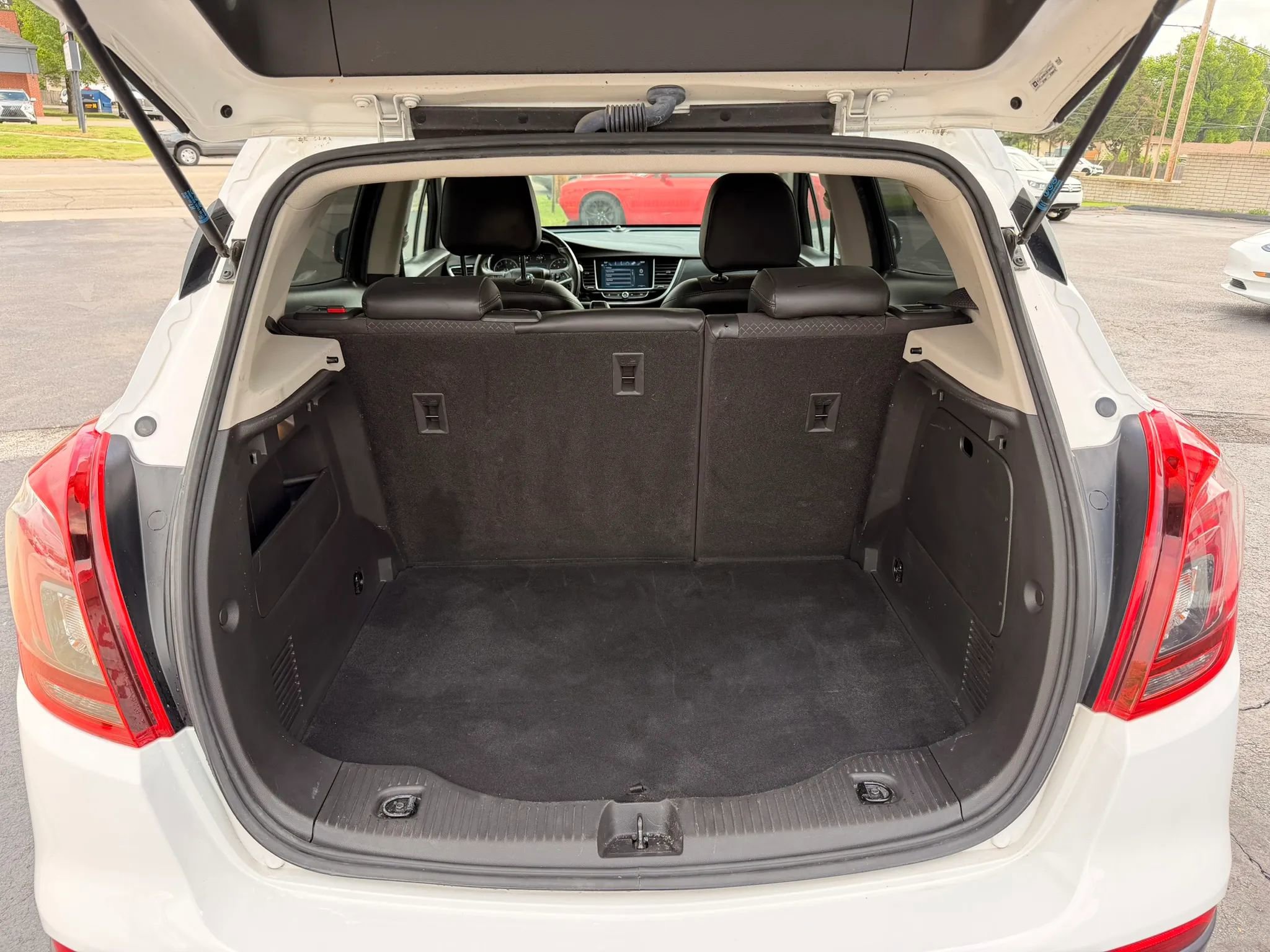 Used 2018 Buick Encore Preferred FWD image 5