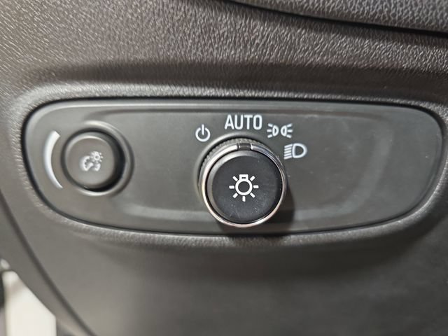 Used 2024 Chevrolet Equinox LS w/ LS Convenience Package AWD/4WD image 24