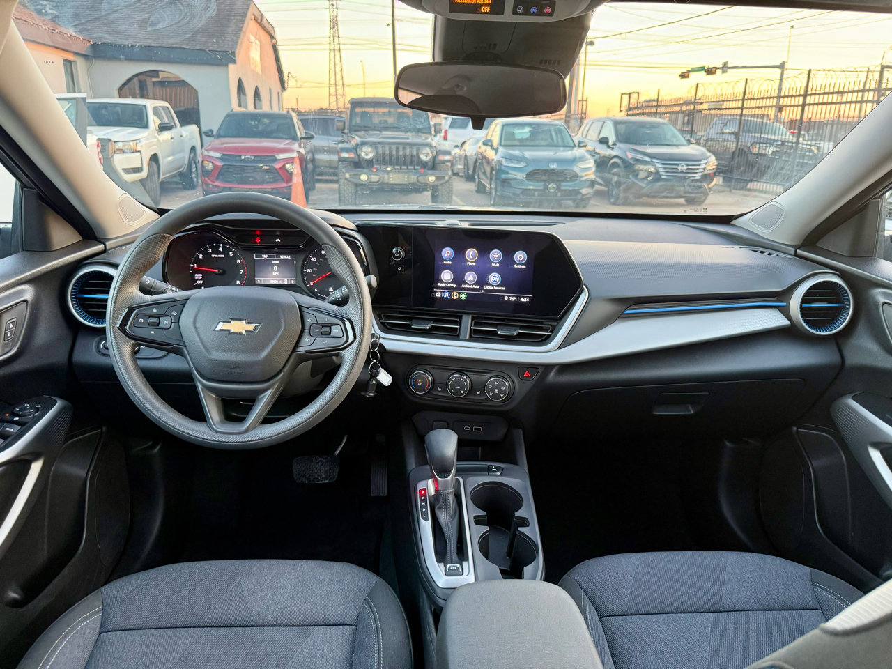 Used 2024 Chevrolet Trax LS w/ LS Convenience Package image 24