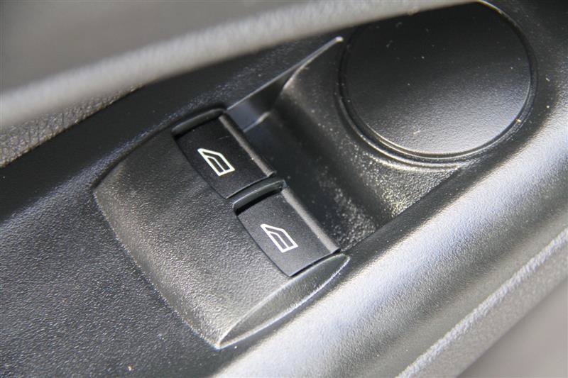 Used 2018 Ford Transit Connect XL FWD image 16