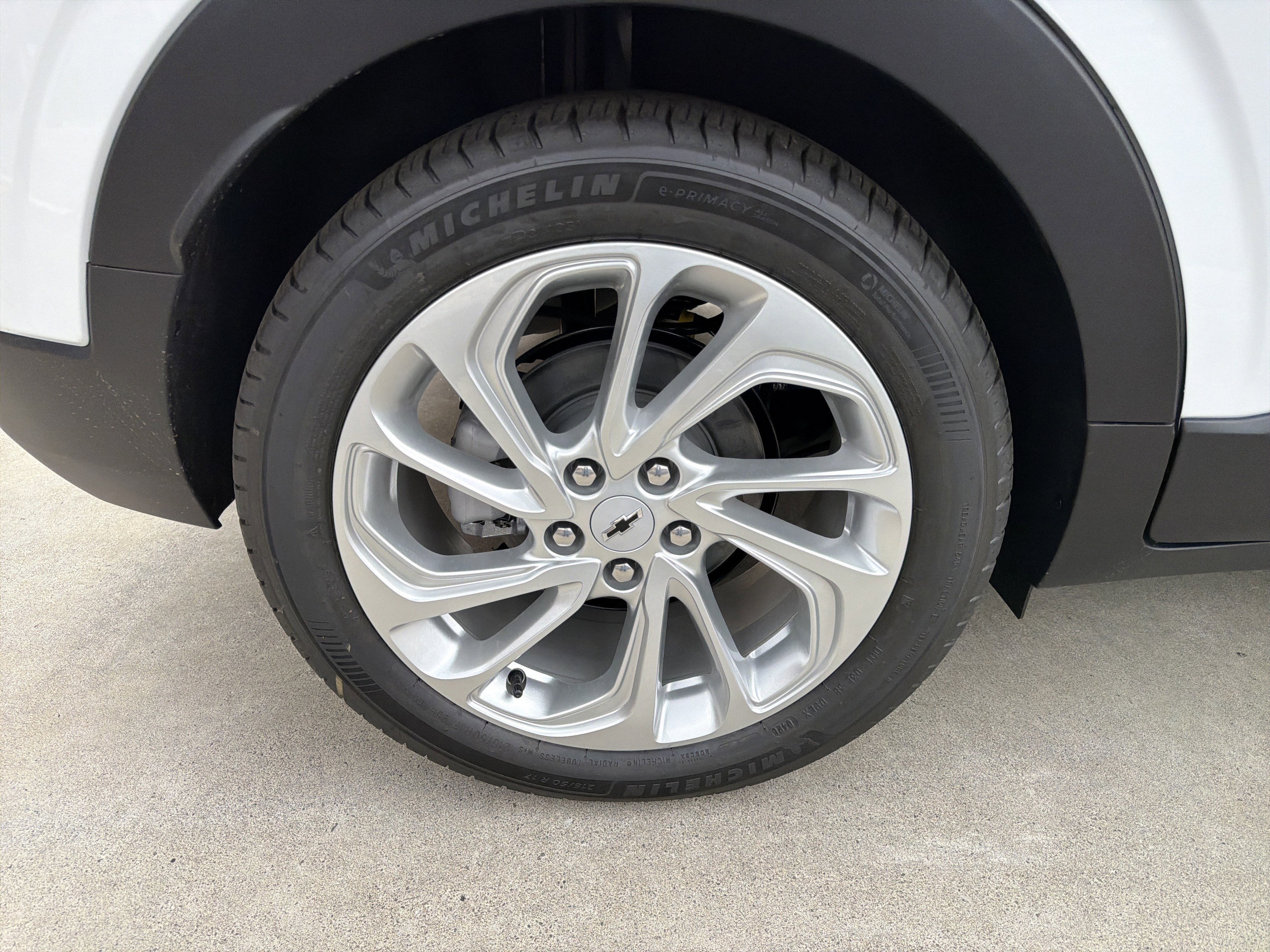 New 2027 Chevrolet Bolt LT image 17