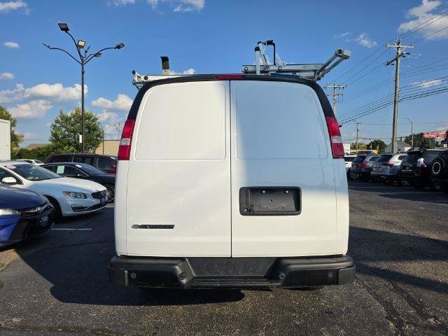 Used 2020 Chevrolet Express 2500 w/ Driver Convenience Package RWD image 6