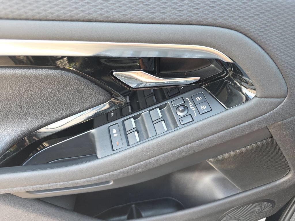 Used 2023 Land Rover Range Rover Evoque R-Dynamic S AWD/4WD image 27