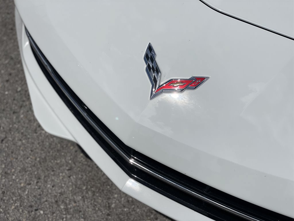 Used 2015 Chevrolet Corvette Stingray Convertible w/ 3LT Preferred Equipment Group RWD image 28