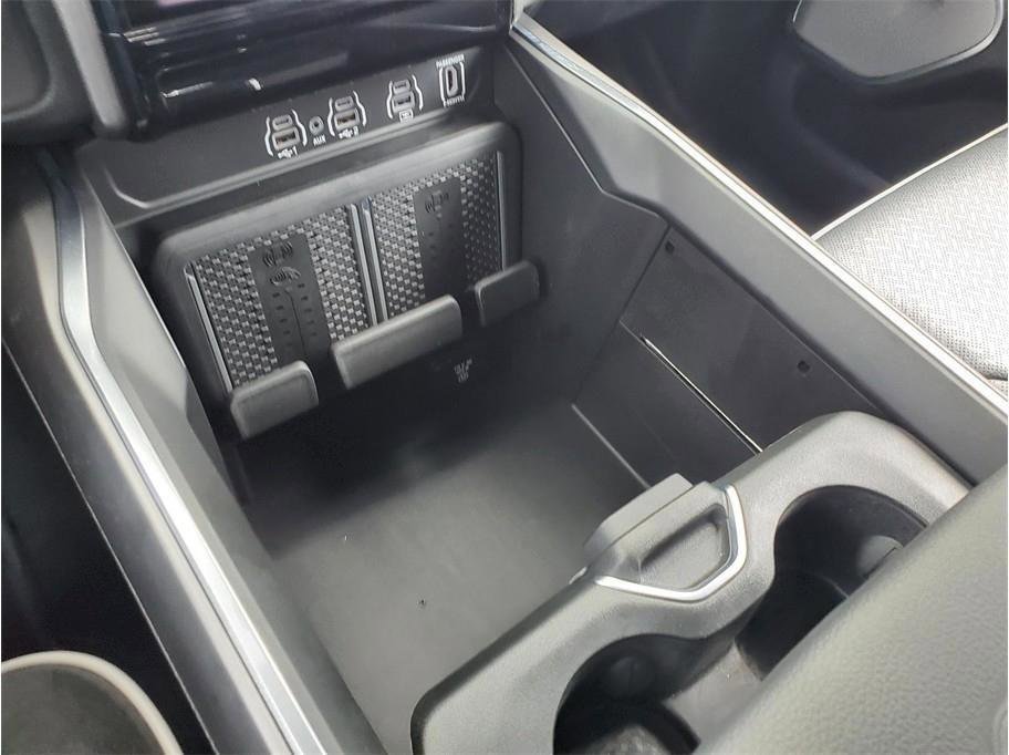 Used 2026 RAM 1500 Laramie w/ Night Edition AWD/4WD image 37